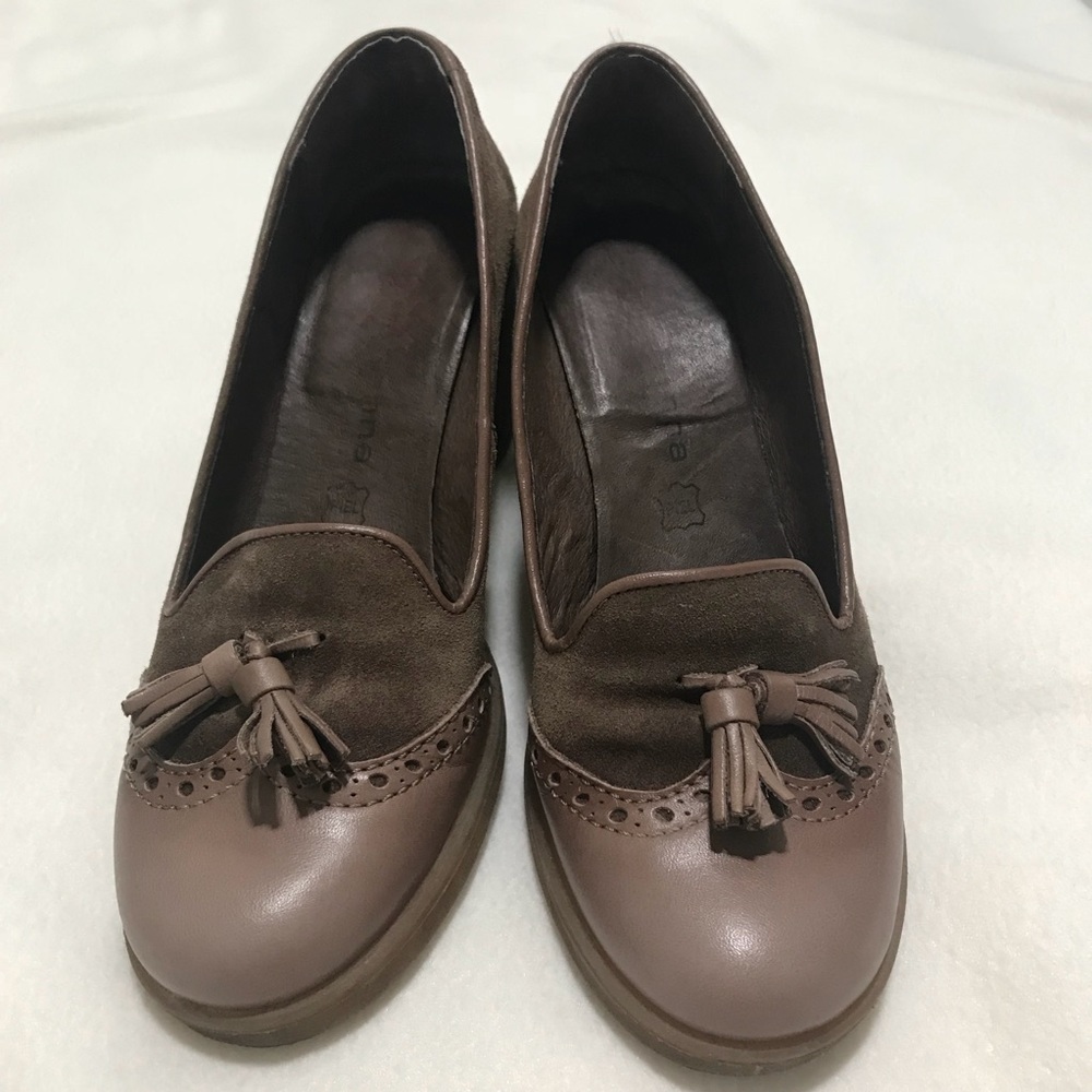 Leather and suede detail oxford chunky heels.